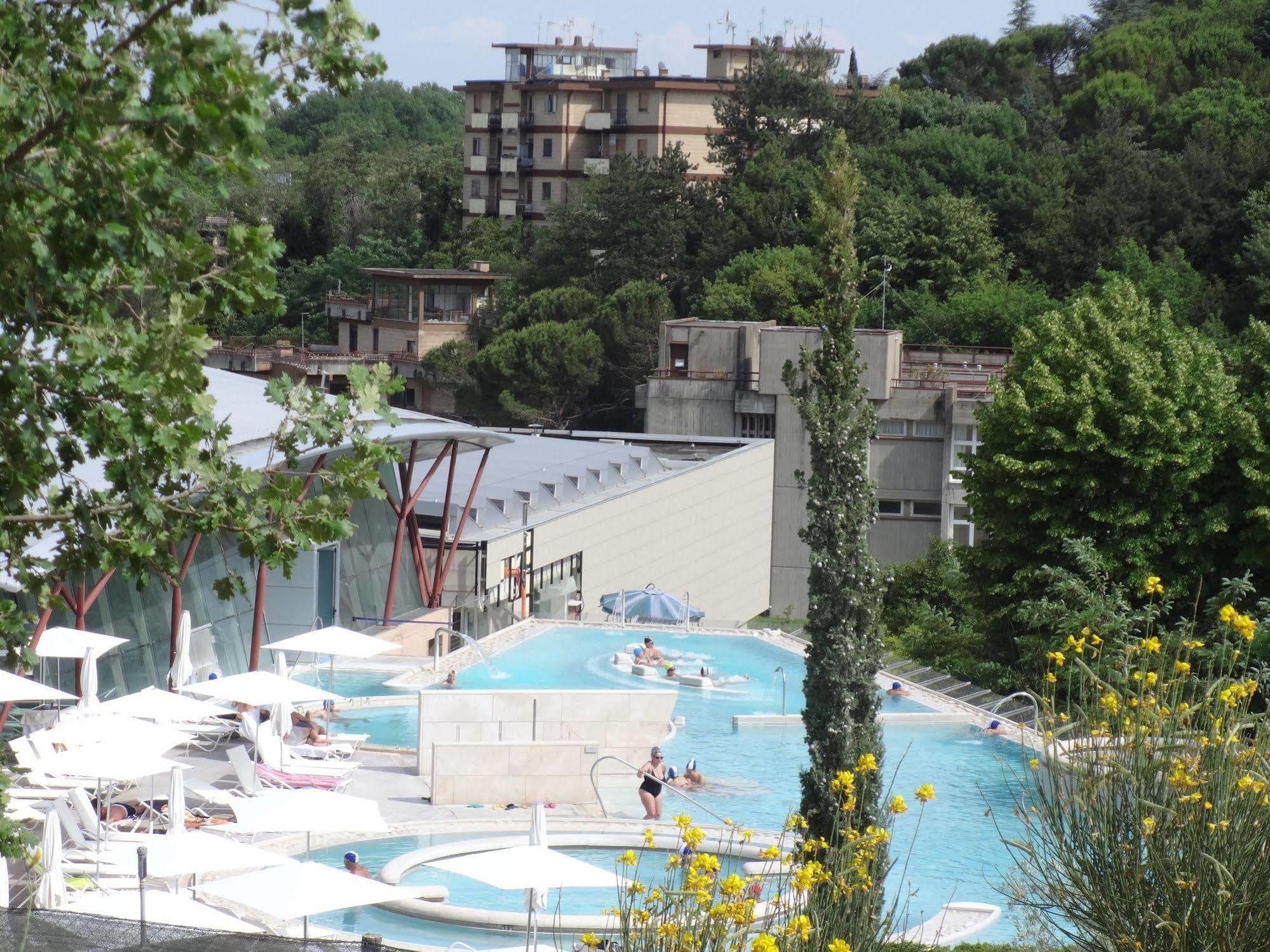 Hotel Saturno Chianciano Terme Exterior foto