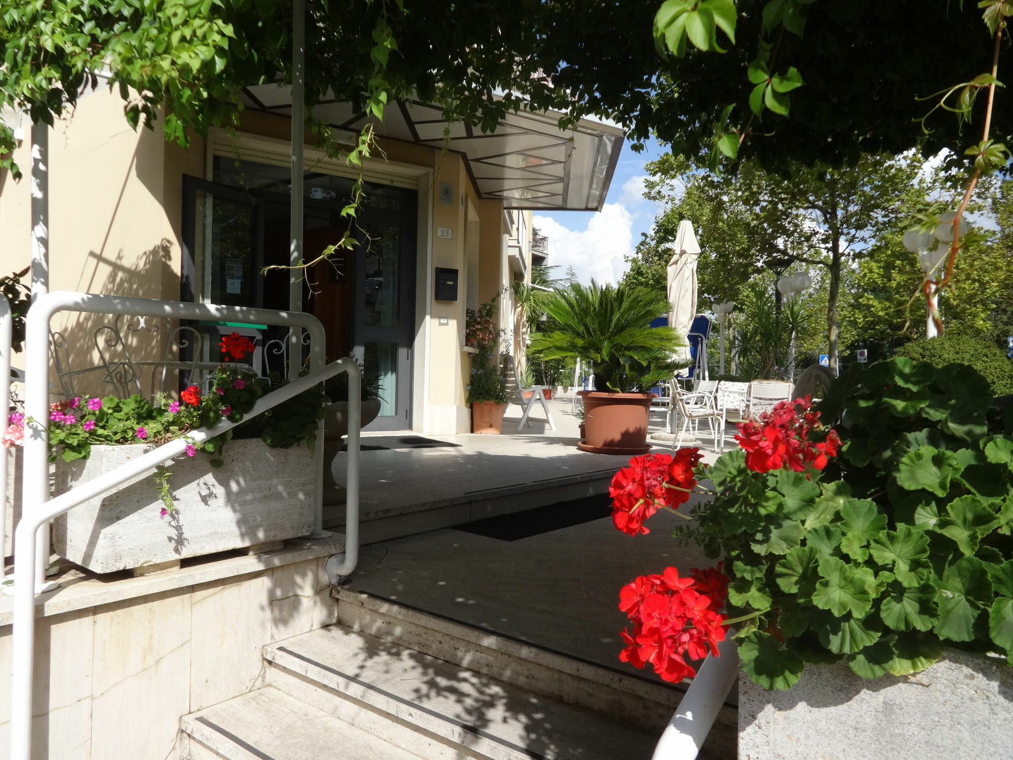 Hotel Saturno Chianciano Terme Exterior foto
